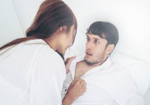 离婚怎么向对方索要财产